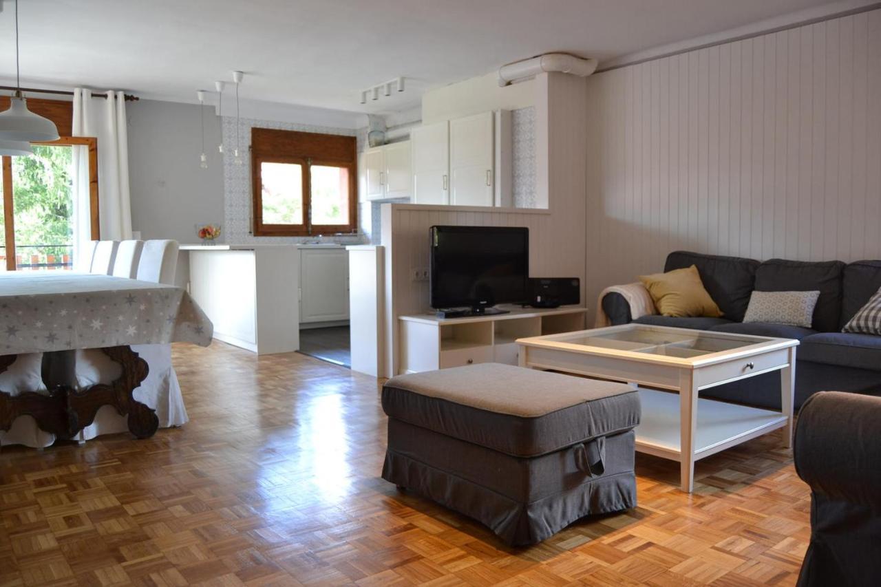 Amplio Apartamento Con Piscina En Llívia Extérieur photo